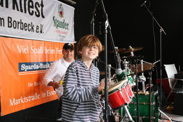 gal/2009/2009 Borbecker Marktfest 06.09/2009 Saitentwist Borbecker Marktfest 06.09. 208.jpg